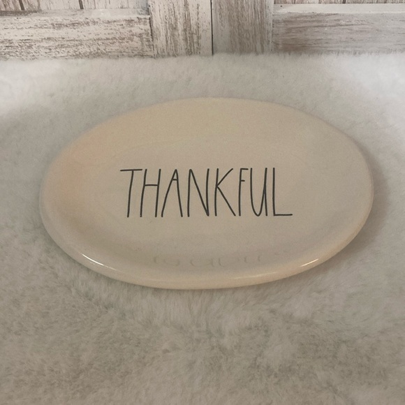 Rae Dunn Thankful Oval Plate - Picture 1 of 4